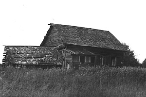 Самый уцелевший дом в Рысово. Фото 1992 или 1993 г.г.